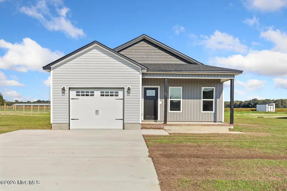 130 Brown Road, Jacksonville, NC 28540 – photo 1 of 29: 1