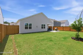 2005 Minnette Circle, New Bern, NC 28562 – photo 23: 51-web-or-mls-DSC_6047