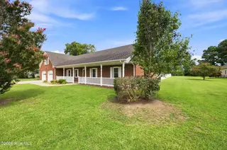 702 Everett Drive, Elizabeth City, NC 27909 – photo 12: 016_mh2_4321