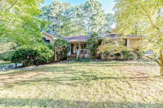 304 Holly Street, Carthage, NC 28327 – photo 1: 304 front