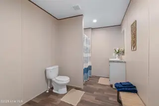 928 Willow Place SW, Calabash, NC 28467 — 3-bedroom manufactured home in Clariday Estates, Calabash, NC, photo 17 of 32