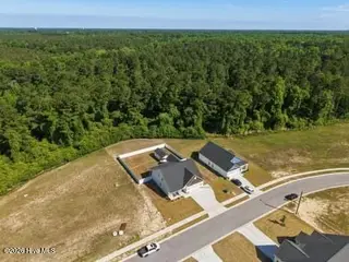 821 Fairway Road, Ayden, NC 28513 – photo 10: large-019e5063-d944-7115-b949-48707a32e6
