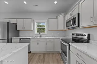 119 Pembury Way, Richlands, NC 28574 – photo 13: 65-web-or-mls-_RAD0165