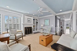 104 Gallants Lane, Beaufort, NC 28516 — 5-bedroom home in Gallants Landing, Beaufort, NC, photo 10 of 52: Living Area