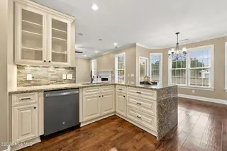 2604 River Oak Drive, Greenville, NC 27858 — 3-bedroom home in River Branch, Greenville, NC, photo 15 of 48: 18-web-or-mls-BLS_0035