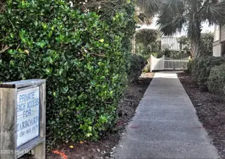 269 W Second Street 15g, Ocean Isle Beach, NC 28469 – photo 21: Walkway