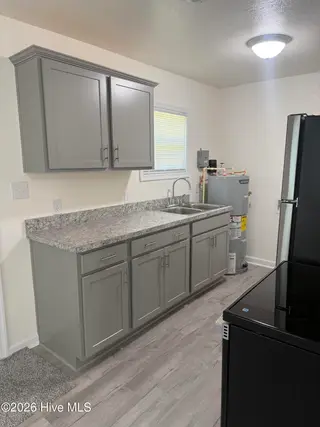 618 Bunnell Avenue, Elizabeth City, NC 27909 – photo 3: Kitchen