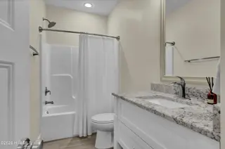 346 Shore Point Drive, Wilmington, NC 28411 — 3-bedroom home in Bayshore Estates, Wilmington, NC, photo 23 of 50: 023_img_0578_521