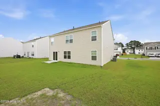 4011 Atlantic Avenue, New Bern, NC 28560 – photo 5: 5-web-or-mls-0C0A3312