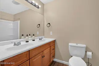 2400 N Hills Drive, New Bern, NC 28562 – photo 13: Bath 1