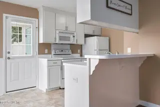 4745 Periwinkle Place, Rocky Mount, NC 27804 – photo 12: Eat-In Kitchen