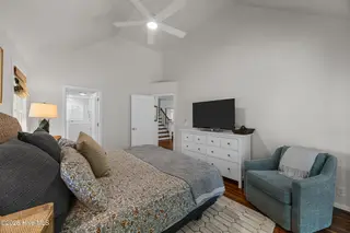 2106 Medeira Court, Wilmington, NC 28405 — 3-bedroom home in Landfall, Wilmington, NC, photo 16 of 53