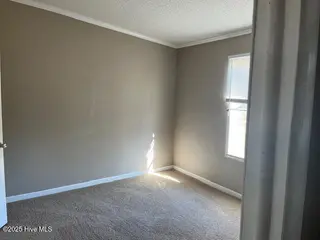 229 Pineview Road, Richlands, NC 28574 — 3-bedroom manufactured home in Lakeview Estates, Richlands, NC, photo 15 of 19: thumbnail_IMG_3601