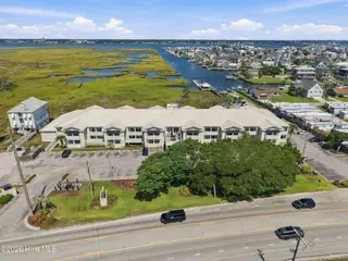 602 W Fort Macon Road 241, Atlantic Beach, NC 28512 – photo 4: 3-web-or-mls-DJI_20260911124356_0048_D