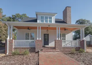 30 Medlin Road, Pinehurst, NC 28374 – photo 2: IMG_3429