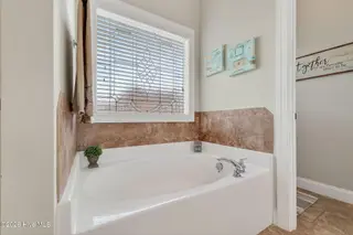 203 Watergate Court, Goldsboro, NC 27530 – photo 15: 39-web-or-mls-DSC00452