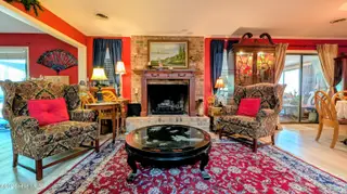 642 Redwood Drive, Southern Pines, NC 28387 — 2-bedroom townhome in Knlwd Vlg, Southern Pines, NC, photo 11 of 41