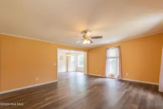 127 Rodney Lanier Road, Chinquapin, NC 28521 — 3-bedroom home, Chinquapin, NC, photo 12 of 61: Living room