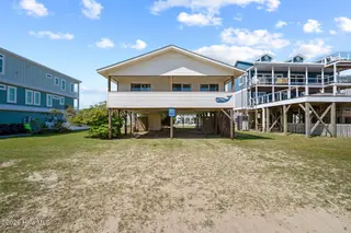 508 W Beach Drive, Oak Island, NC 28465 – photo 11: Plenty of parking