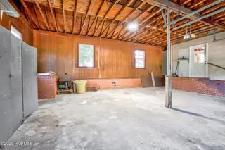 821 Oakland Avenue, Rocky Mount, NC 27804 – photo 6: Garage Interior