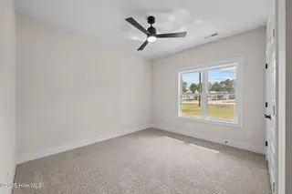 1800 Caracara Drive, New Bern, NC 28560 – photo 5: 15-web-or-mls-DSC_2300