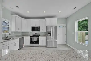 423 Elcinoca Drive, Elizabeth City, NC 27909 – photo 23: 22-web-or-mls-19-print-DSC_1216