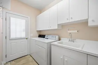 86 Pinewild Drive, Pinehurst, NC 28374 – photo 22: 35-web-or-mls-IMG_9051