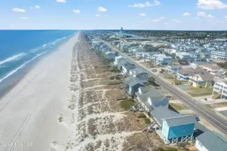 140 Ocean Boulevard E, Holden Beach, NC 28462 – photo 6: 140OceanBlvdEUnitW - 27