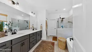 113 Windermere Court, Greenville, NC 27858 – photo 22: Owner's double vanities