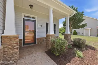 102 E Lake Drive, Goldsboro, NC 27534 – photo 7: 53-web-or-mls-IMG_1041