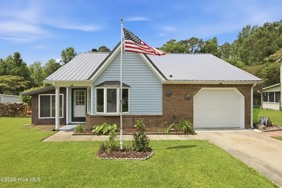356 Lee Drive, Havelock, NC 28532 – photo 1 of 41: 1-print-0C0A9113