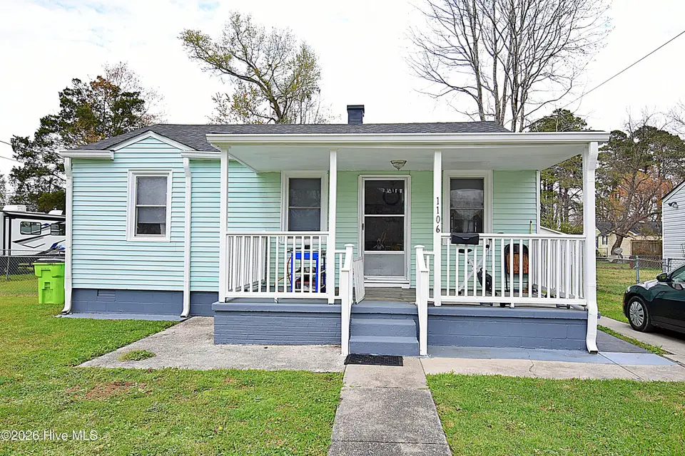 1106 Newton Drive, New Bern, NC 28560 – photo 1 of 12: DSC_0048