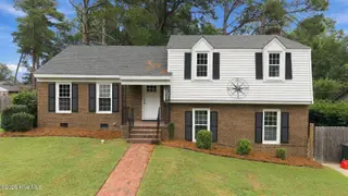 2214 Somerset Drive N, Wilson, NC 27893 — 4-bedroom home in Smith Properties, Wilson, NC, photo 2 of 37: 2-web-or-mls-DJI_20260923163726_0399_D
