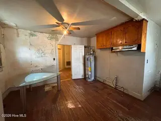 503 Denby Street SW, Wilson, NC 27893 – photo 3: IMG_4772