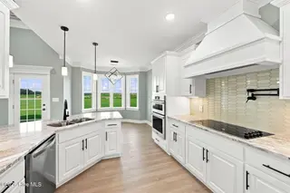 352 Stephanye Lane, Greenville, NC 27834 – photo 14: 14-web-or-mls-BLS_0624