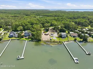 980 3 Crow Hill Road, Beaufort, NC 28516 – photo 4: 5-web-or-mls-980 Crow Hill 003