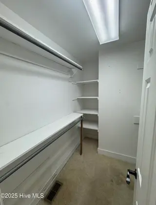 4040 Nc 903, Albertson, NC 28508 — 4-bedroom home, Albertson, NC, photo 21 of 41: Master Closet