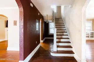 606 Hill Street, Rocky Mount, NC 27801 – photo 9: Stairs dsc04865-hdr