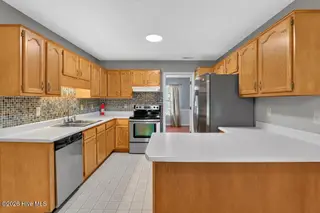 903 Gum Branch Court, Havelock, NC 28532 – photo 10: Kitchen