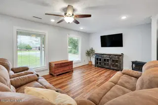 1012 E Moore Street, Southport, NC 28461 – photo 7: 1012EastMooreStreet-6