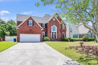 604 Van Dorn Court, Wilmington, NC 28412 — 4-bedroom home in Preston Woods, Wilmington, NC, photo 3 of 40: 002_img_9425_436