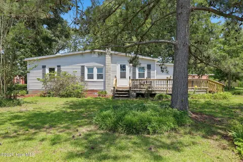 2534 White Oak River Rd, Maysville