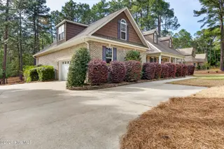 104 Banbridge Drive, West End, NC 27376 – photo 4: 104 Banbridge-35
