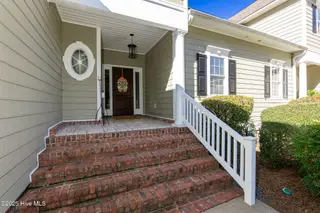 2115 Hidden Harbor Drive, New Bern, NC 28562 – photo 8: Front porch