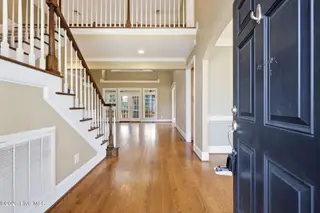 104 Bargate Drive, New Bern, NC 28562 – photo 11: Foyer