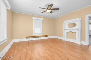 300 W Howard Avenue, Tarboro, NC 27886 – photo 5: Living Room