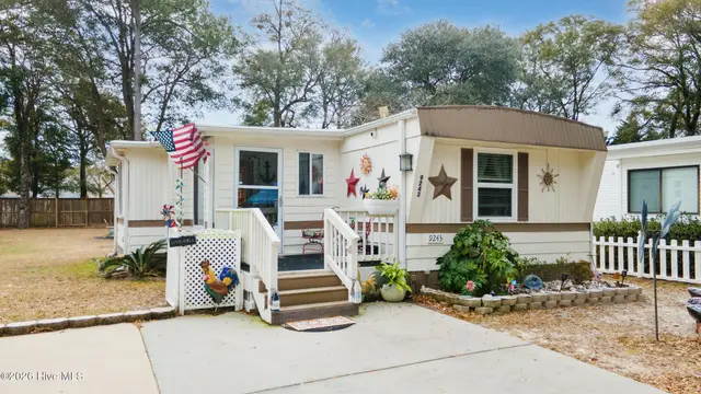 9243 Bonaparte Drive SW, Calabash, NC 28467