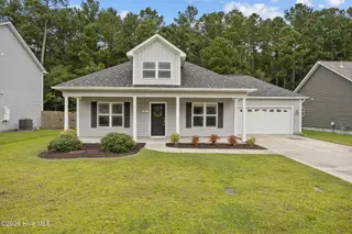 322 Station House Road, New Bern, NC 28562 – photo 1: Front Elevation
