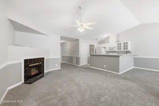 2225 Locksley Woods Drive F, Greenville, NC 27858 – photo 6: 28-web-or-mls-IMG_8681_edit