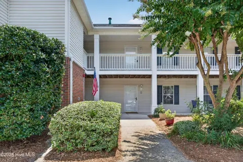 1402 Willoughby Park Court Unit 2, Wilmington